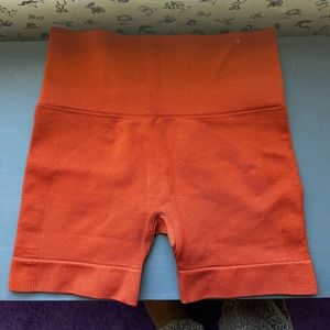SET active biker shorts